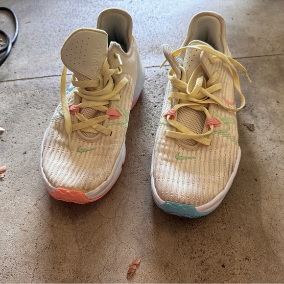 Size 9 Lebron witness 6 ‘Easter’ - Picture 1 of 7